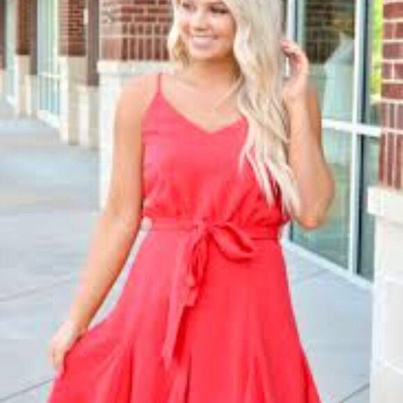 35 SHE & SKY NEW RED TIE FRONT RED DRESS MULTIPLE SIZES - Picture 1 of 5